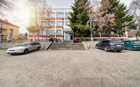 Hotel Varly Bryag